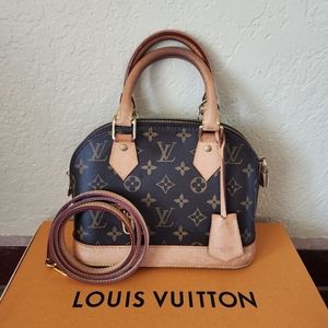 💕1 hr sale 💕 Louis vuitton Alma bb crossbody